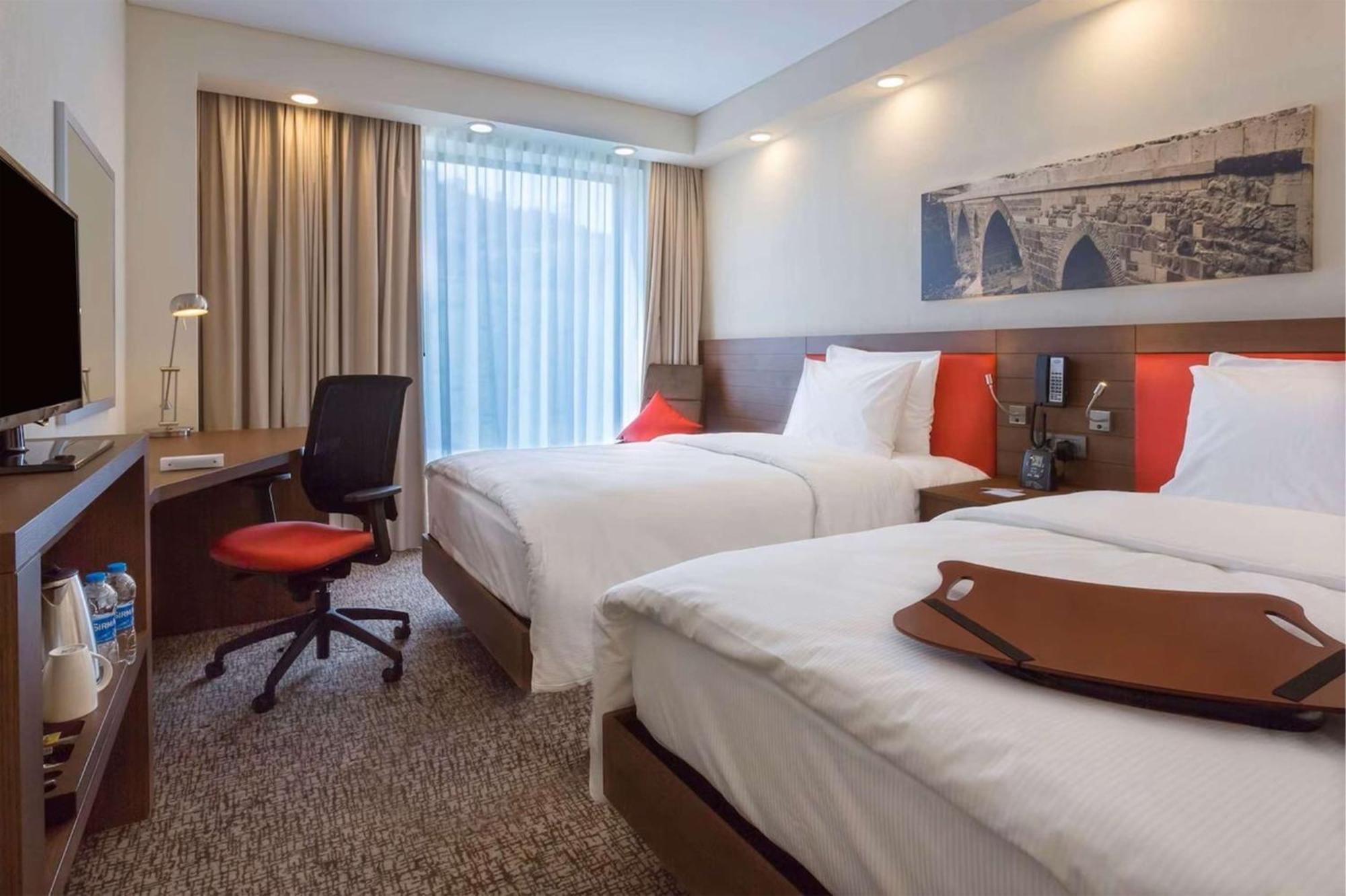 Hotel Hampton By Hilton Samsun Extérieur photo